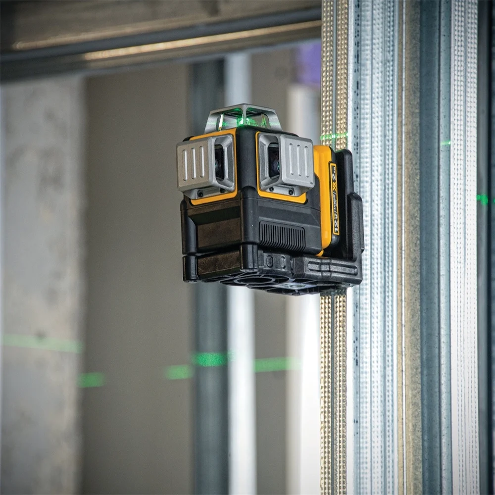 DeWalt 12V MAX Cordless Green Line Laser 3 x 360 Professional Laser Level